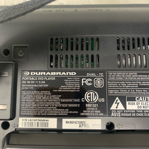 durabrand Portable Audio & Video Portable Dvd Player With Handle